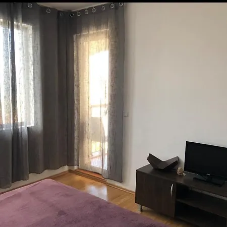 Сарафово Апартамент Sea Club Apartment Burgas