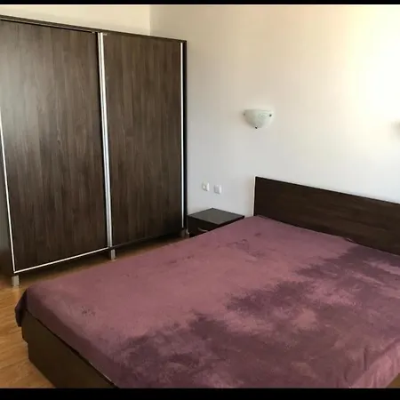 Сарафово Апартамент Sea Club Apartment *
